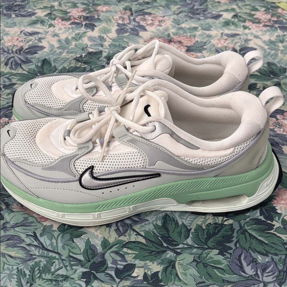 Nike women’s 
White & Light Gray Sneakers with Mint Accent - Picture 2 of 4